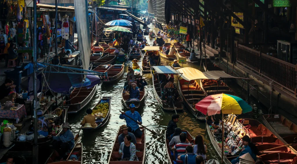 Рынок Амноен: лучшие занятия в Бангкоке, Таиланд