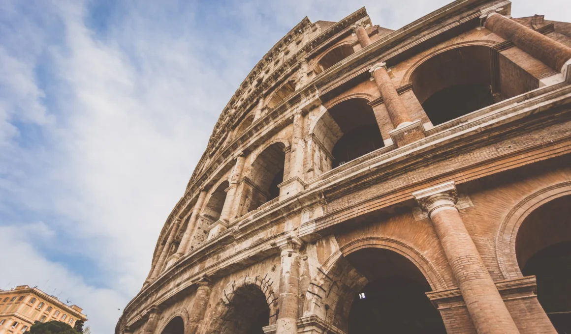 Колизей Рима: советы для посещения, билеты без очереди, расписание, уровень толпы