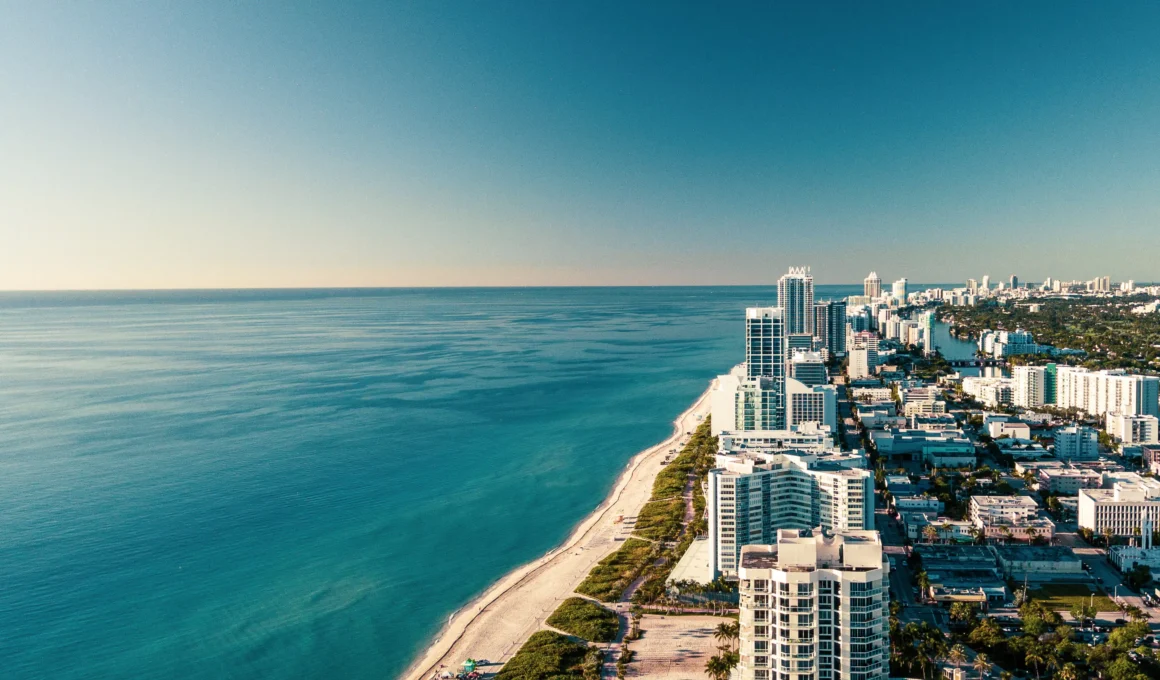 Отели места для проживания на пляже Майами Бич Флорида